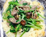 A picture of step 5 of Crispy Stir-Fried Pho Noodles (Phở Chiên Giòn).