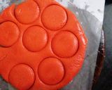 व्हॅनिला कुकीज (vanilla cookies recipe in marathi) रेसिपी स्टेप 5 फोटो