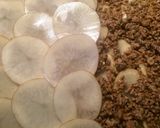 A picture of step 4 of Meat & potato moussaka.