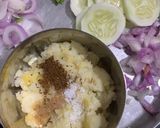 A picture of step 1 of Aloo mayo sandwich.