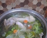 Foto langkah ke 4 dari resep Sup balungan ayam.