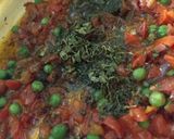 A picture of step 4 of Tamato methi pulao.