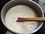 Salsa blanca casera (ración para acompañar una comida)