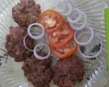 A picture of step 3 of Kachy qeemy ke kabaab.
