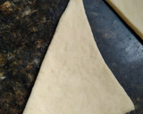Foto del paso 5 de la receta: Medialunas súper fáciles y deliciosas!🥐🥐