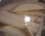 A picture of step 2 of Lomo Saltado.