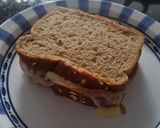 Foto del paso 1 de la receta: Derretido de queso y mortadela