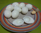 Foto del paso 1 de la receta: Huevos rellenos con thermomix