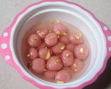 மீதமான சாதத்தில் சுவையான பிங்க் ரசகுல்லா(#leftover ricerasagula) ரெசிபி ஸ்டேப் 10 புகைப்படம்