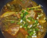 Foto langkah ke 4 dari resep Soto Ayam Bumbu Racik.