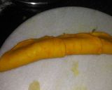 A picture of step 2 of Rose shaped veg momos.
