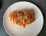 Une image de l'étape 2 de Tomate mozza et avocado.
