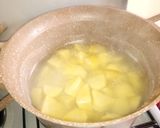 A picture of step 2 of Roasted potatoes.
