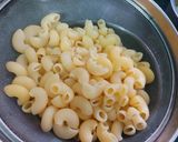 A picture of step 2 of Arrabbiata Macaroni Pasta.