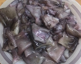 Foto del paso 1 de la receta: Calamares con patatas