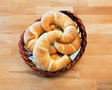 Békebeli kifli recept fázis 2 fotója