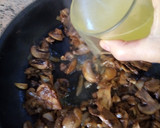 Foto del paso 5 de la receta: Solomillo de cerdo en salsa de champiñón