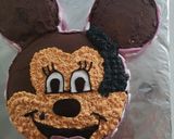 Pas rețetă Tort de ciocolată Minnie Mouse 😍 8 fotografie