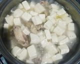 Foto langkah ke 2 dari resep 404. Sup Tahu (Clear Soup).