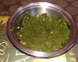 A picture of step 1 of Bathua kachori.