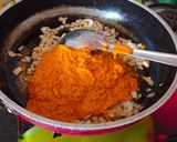 A picture of step 5 of Mix Veg Kolhapuri.