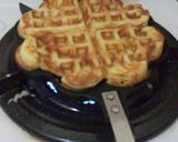 Foto langkah ke 3 dari resep Waffle simple 😘.