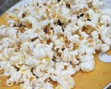 A picture of step 5 of Salty popcorn.
