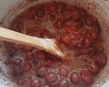 Meggyes-málnás pite recept fázis 2 fotója