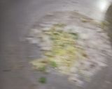 A picture of step 3 of Tawa pulao.