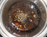 A picture of step 2 of Masala chaye.
