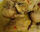 Gambar langkah 3 resipi Ayam masak lemak cili padi.