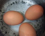 Gambar langkah 1 resipi Telur Rebus Kicap.