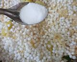 A picture of step 2 of Sabudana khichdi.