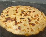 ચીઝ ગાર્લિક આલુ પરાઠા રેસીપી સ્ટેપ6ફોટો