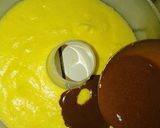Foto langkah ke 7 dari resep Puding Jeruk lapis coklat.