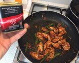 A picture of step 5 of Paella.