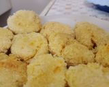 Foto langkah ke 6 dari resep Roti Goreng Crispy Sederhana Tanpa Mixer.