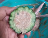 Foto langkah ke 5 dari resep Pare dan Tahu Isi Siomay Sapi.