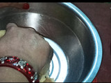 सूजी की मीठी मठरी (Suji ki meethi mathri recipe in Hindi)