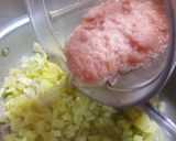 A picture of step 3 of Aaloo ki bhaji.