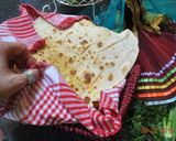 A picture of step 15 of Flat  Naan  Bread نان تافتون.