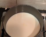 A picture of step 1 of Hot chocolate with winter spices.