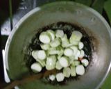 Foto langkah ke 6 dari resep Oseng Gambas(Oyong/Emes).