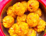 A picture of step 3 of Boondi Laddu.