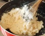 खोबरा बर्फी (khobryachi barfi recipe in marathi) रेसिपी स्टेप 2 फोटो 