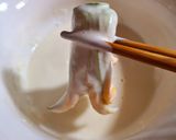 Hình bước làm 4 của món Bông bí nhồi cá thác lác chiên giòn