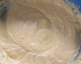 Foto langkah ke 3 dari resep French Apple Cupcake.