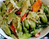 Foto langkah ke 4 dari resep Tumis kembang (bunga) turi.