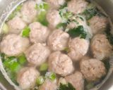 Foto langkah ke 4 dari resep Kuah Bakso.