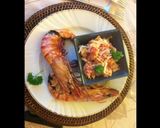 Une image de l'étape 3 de Gambas géantes grillées et salade de légumes râpés.